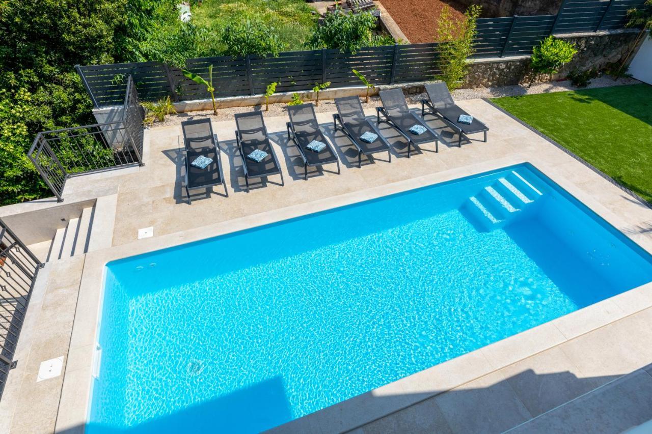 קרק Villa Pafran With Heated Pool Krk מראה חיצוני תמונה