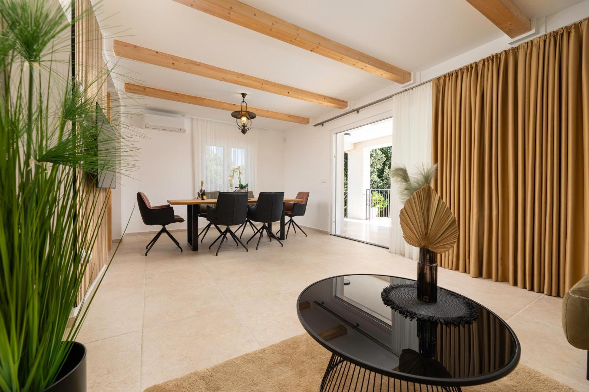 קרק Villa Pafran With Heated Pool Krk מראה חיצוני תמונה