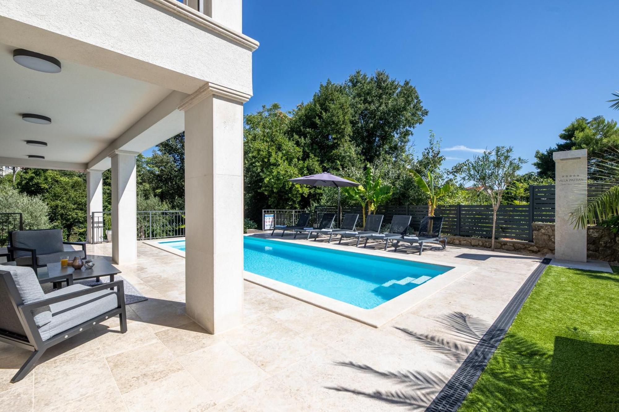 קרק Villa Pafran With Heated Pool Krk מראה חיצוני תמונה